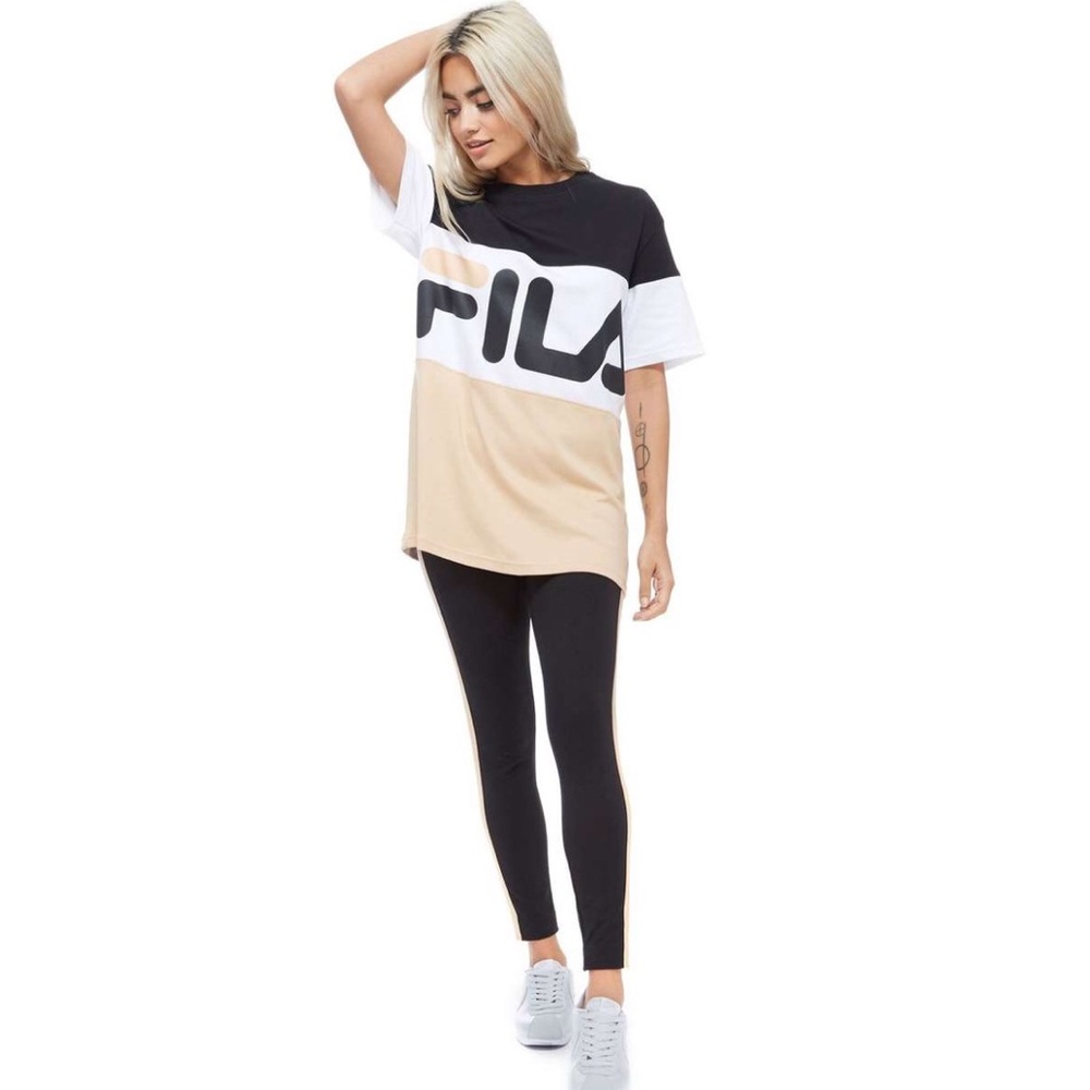 ✨✅ FILA Boyfriend-Style Logo T-Shirt , Sz. S